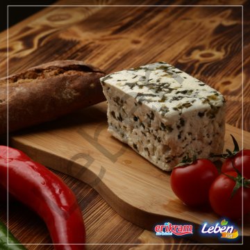 VAN OTLU PEYNİR 1 KG