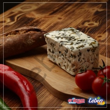 VAN OTLU PEYNİR 1 KG